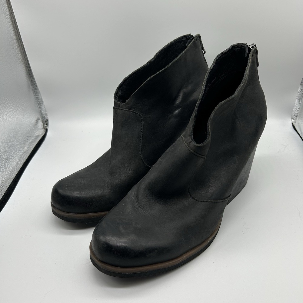 Korks Boots Womens 8 M Sonya Ankle Bootie Black Leather Comfort
